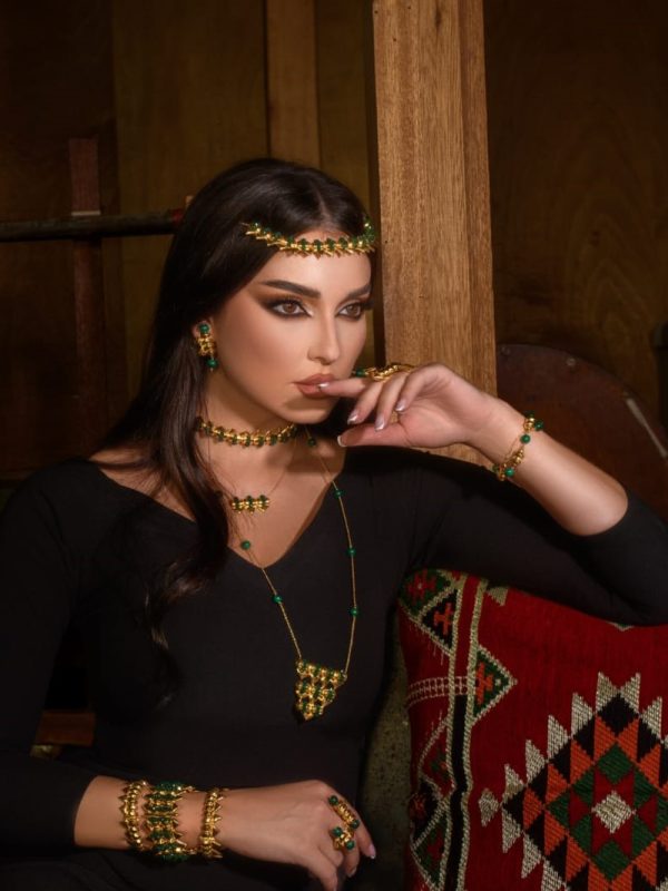 قلادة السدو