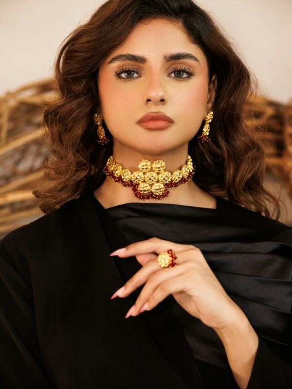 مزنط ورد المشبك